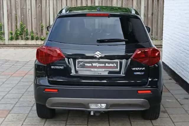 Suzuki Vitara (2021) thumbnail 5