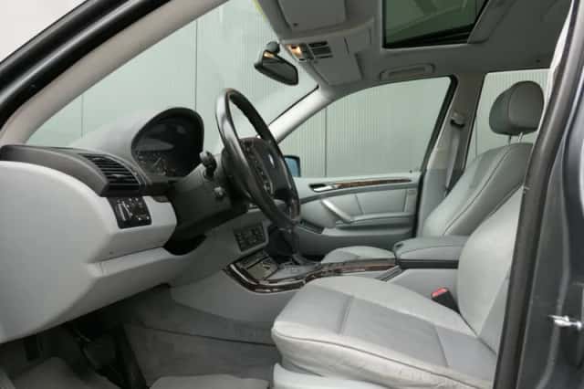 BMW X5 (2000) thumbnail 3