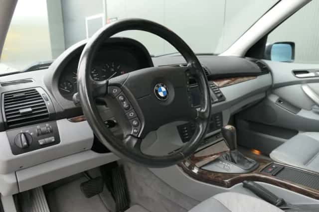 BMW X5 (2000) thumbnail 4