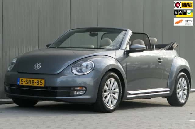 Volkswagen Beetle (2013) thumbnail 1