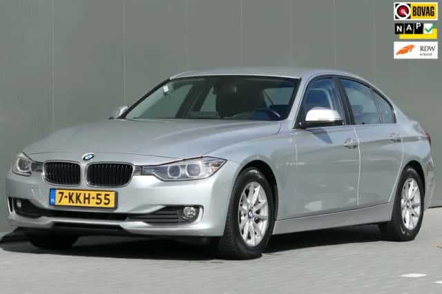 BMW 3-Serie (2013) thumbnail 1