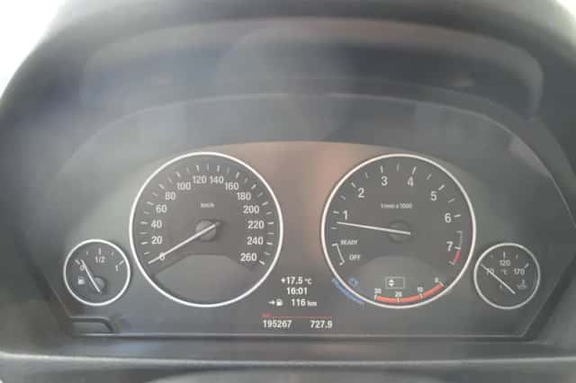 BMW 3-Serie (2013) thumbnail 5