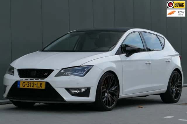 SEAT Leon (2013) thumbnail 1
