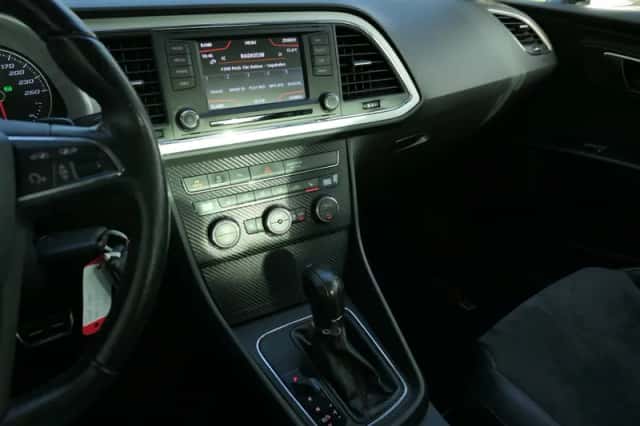 SEAT Leon (2013) thumbnail 5