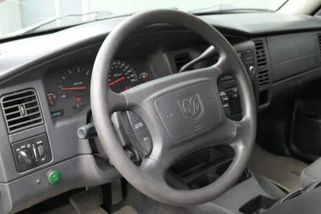 Dodge Durango (2003) thumbnail 4