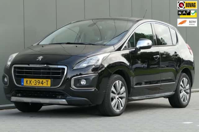 Peugeot 3008 (2016) thumbnail 1
