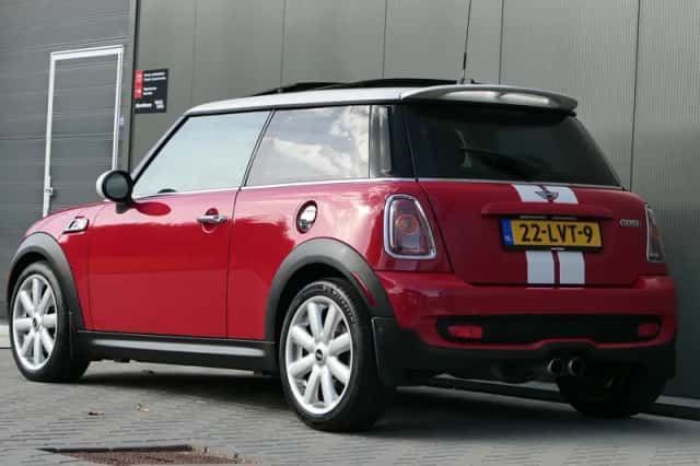 MINI Cooper S (2008) thumbnail 5