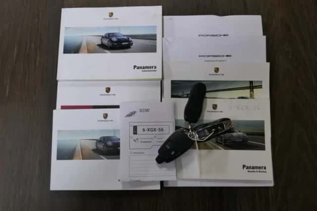 Porsche Panamera (2012) thumbnail 6