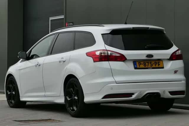 Ford Focus (2012) thumbnail 6