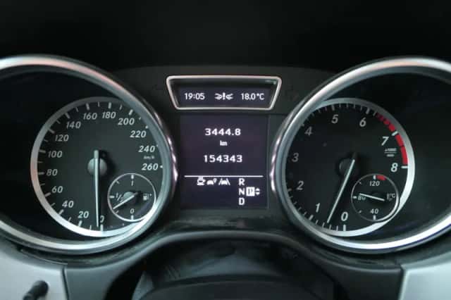 Mercedes-Benz M-Klasse (2012) thumbnail 5