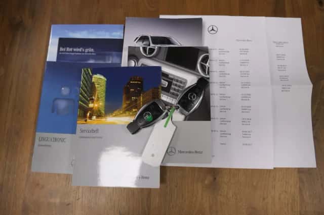 Mercedes-Benz M-Klasse (2012) thumbnail 6