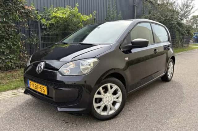 Volkswagen Up! (2013) thumbnail 1