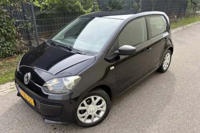 Volkswagen Up! (2013) thumbnail 2