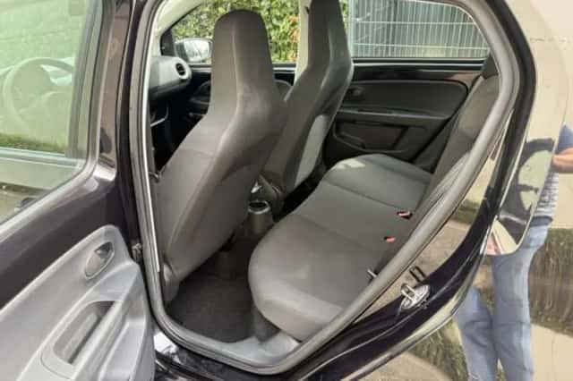 Volkswagen Up! (2013) thumbnail 4