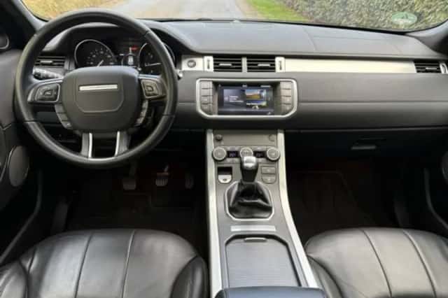 Land Rover Range Rover Evoque (2017) thumbnail 4