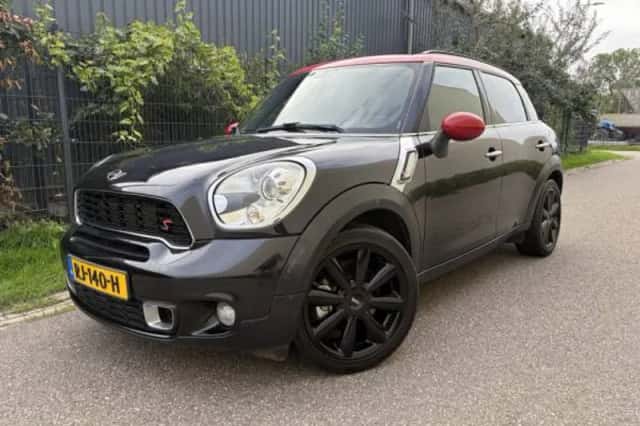 MINI Countryman (2011) thumbnail 1