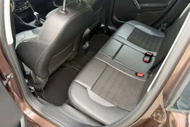 Peugeot 2008 (2013) thumbnail 4