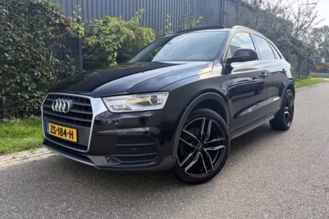 Audi Q3 (2016) thumbnail 1
