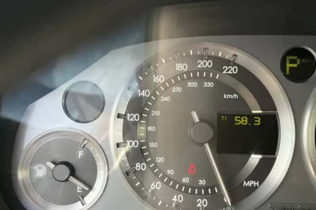 Aston Martin DB9 (2007) thumbnail 6