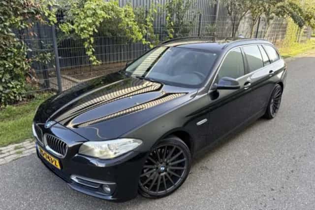 BMW 5-Serie (2015) thumbnail 2