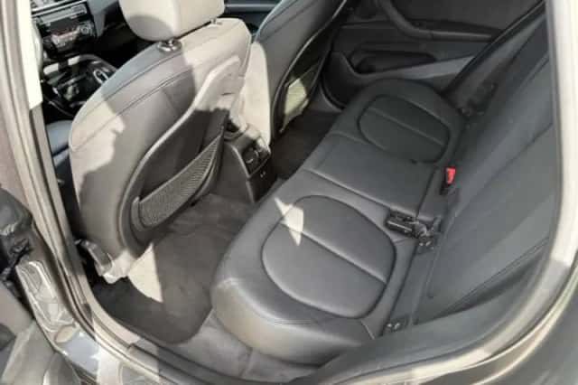 BMW X1 (2019) thumbnail 4