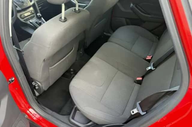 Ford Focus (2014) thumbnail 4