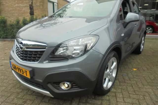 Opel Mokka (2015) thumbnail 2