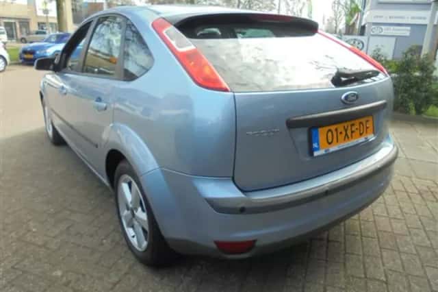 Ford Focus (2007) thumbnail 5