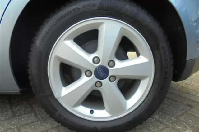 Ford Focus (2007) thumbnail 6