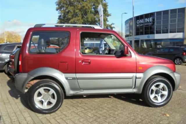 Suzuki Jimny (2006) thumbnail 6