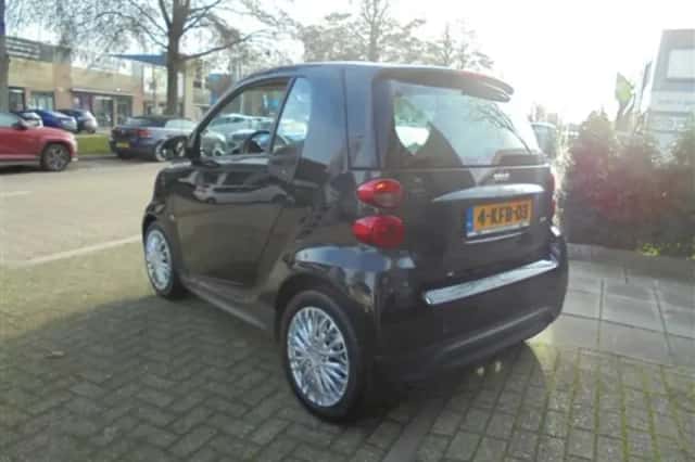 Smart ForTwo (2013) thumbnail 4