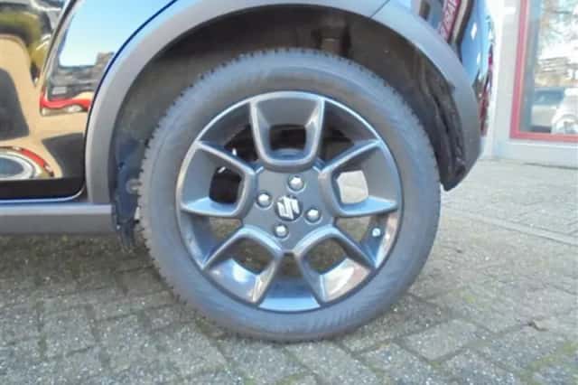 Suzuki Ignis (2022) thumbnail 6