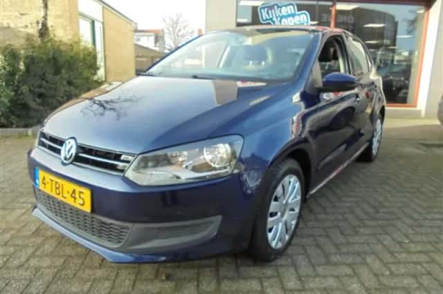 Volkswagen Polo (2014) thumbnail 2