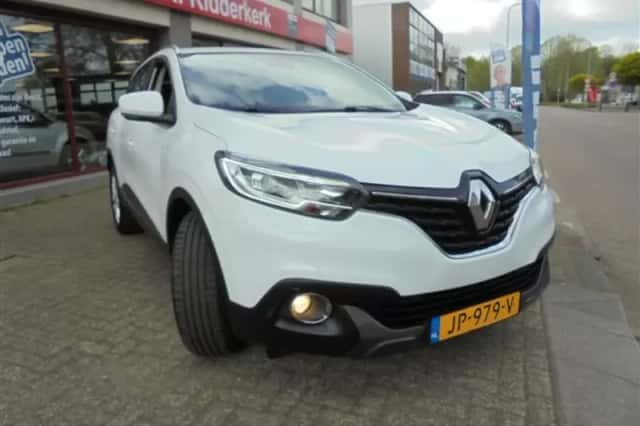 Renault Kadjar (2016) thumbnail 3