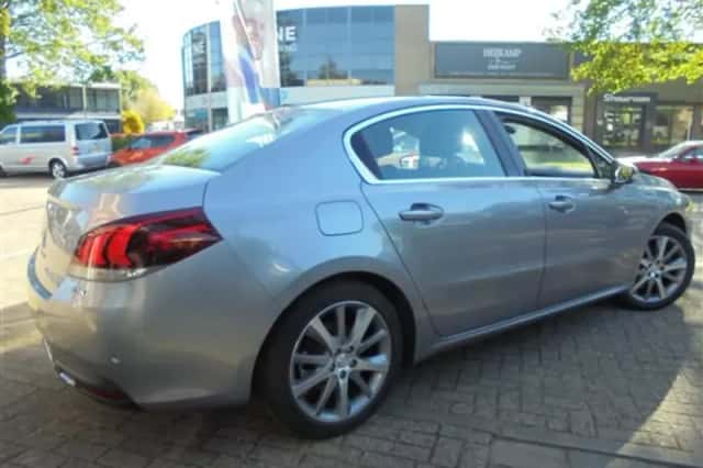 Peugeot 508 (2017) thumbnail 4