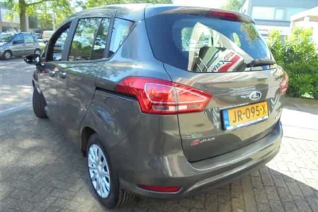 Ford B-Max (2016) thumbnail 5
