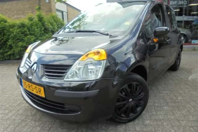 Renault Modus (2005) thumbnail 2