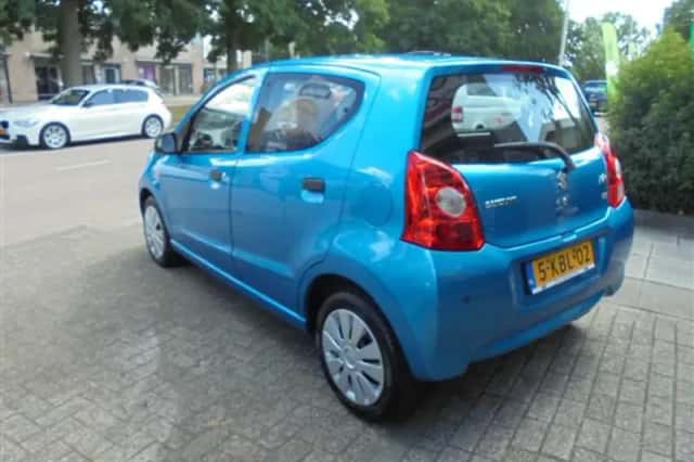 Suzuki Alto (2013) thumbnail 3
