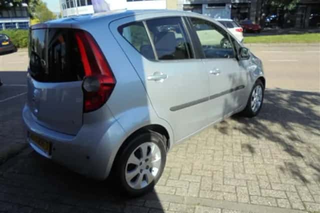 Opel Agila (2008) thumbnail 4