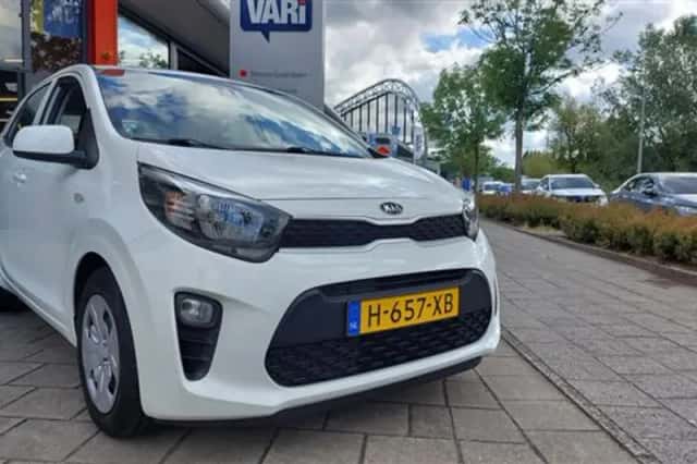 Kia Picanto (2020) thumbnail 2