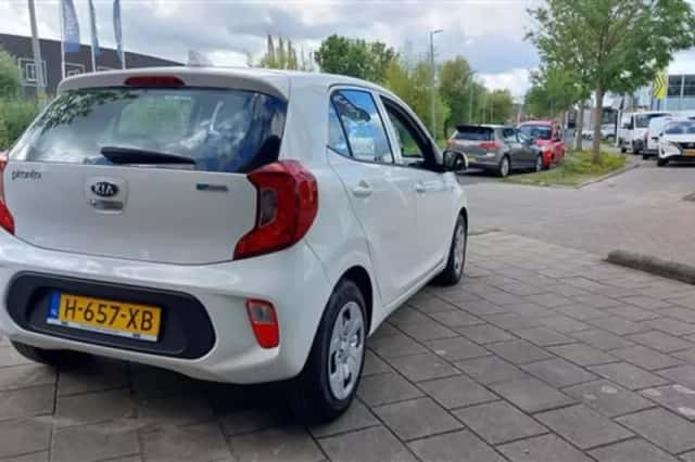 Kia Picanto (2020) thumbnail 4