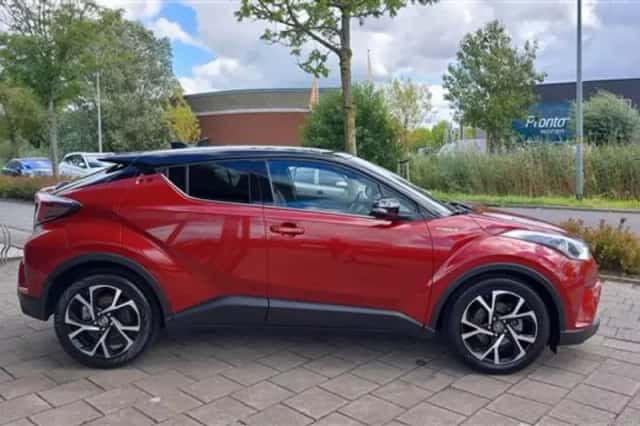 Toyota 1.8 Hybrid CH-R STYLE Automaat (2019) thumbnail 3
