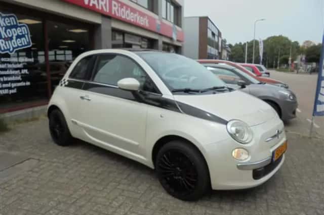 Fiat 500 (2008) thumbnail 3