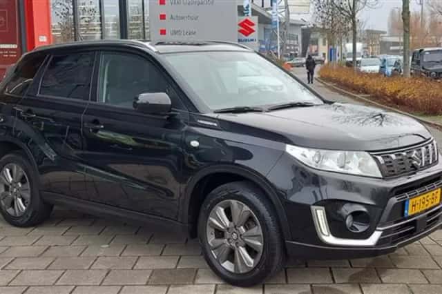 Suzuki Vitara (2020) thumbnail 4