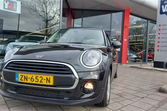 MINI One (2019) thumbnail 2