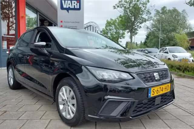 SEAT Ibiza (2023) thumbnail 4