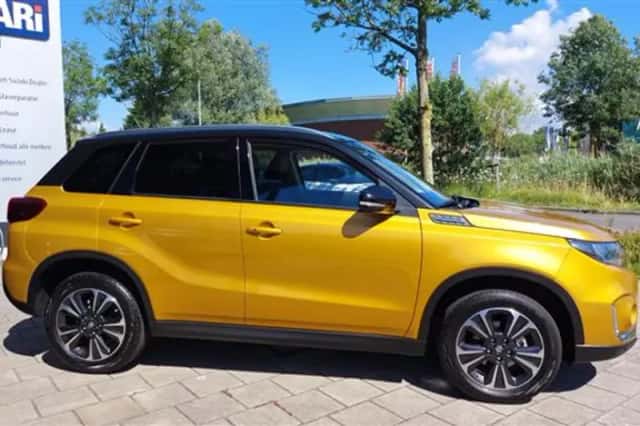 Suzuki Vitara (2024) thumbnail 5