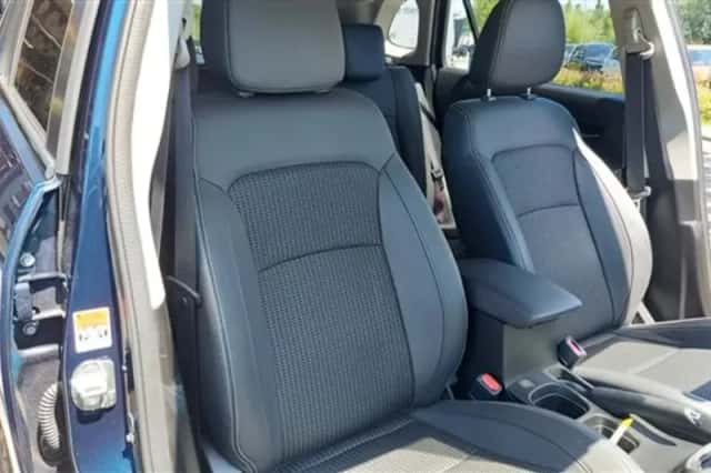 Suzuki S-Cross (2023) thumbnail 6