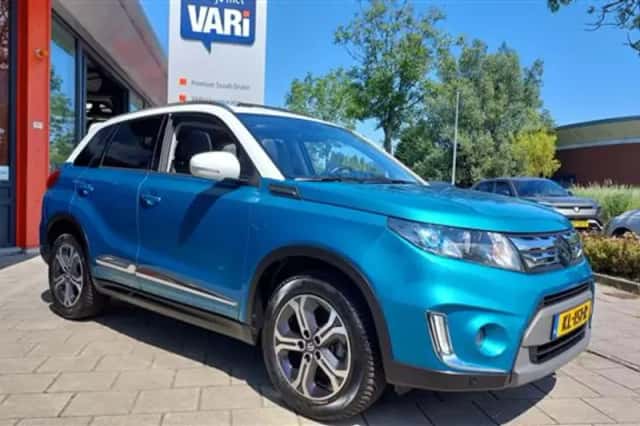 Suzuki Vitara (2016) thumbnail 4