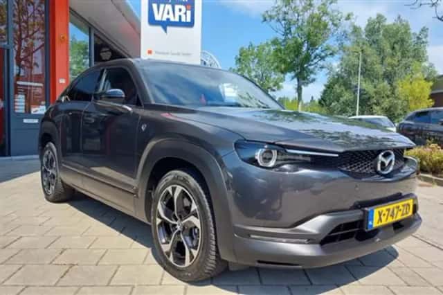 Mazda CX-30 (2024) thumbnail 3
